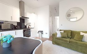 Roof Terrace 2Bed Property Camden Free Wifi